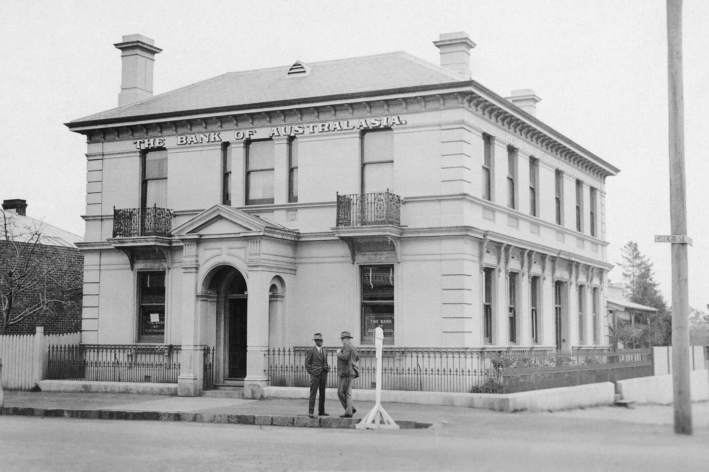 The Bank of Australasia building at Glen Innes, New South Wales, photographed in 1935